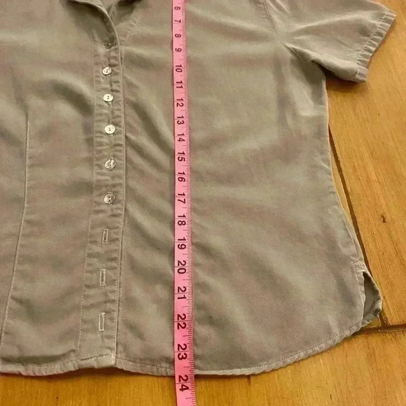 Cut Loose Women's Short Sleeve Button Down Tensel Soft Khake Blouse medium - Picture 7 of 11